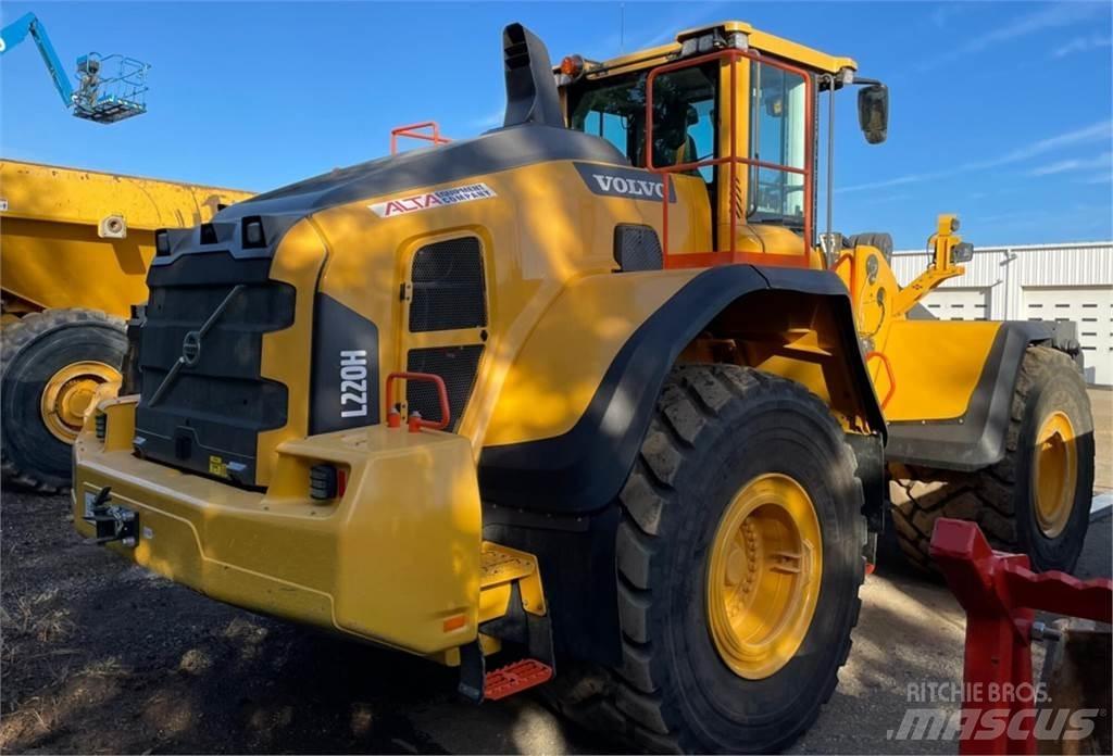 Volvo L220H Колесни товарачи