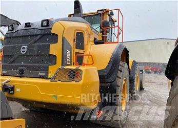 Volvo L220H Колесни товарачи