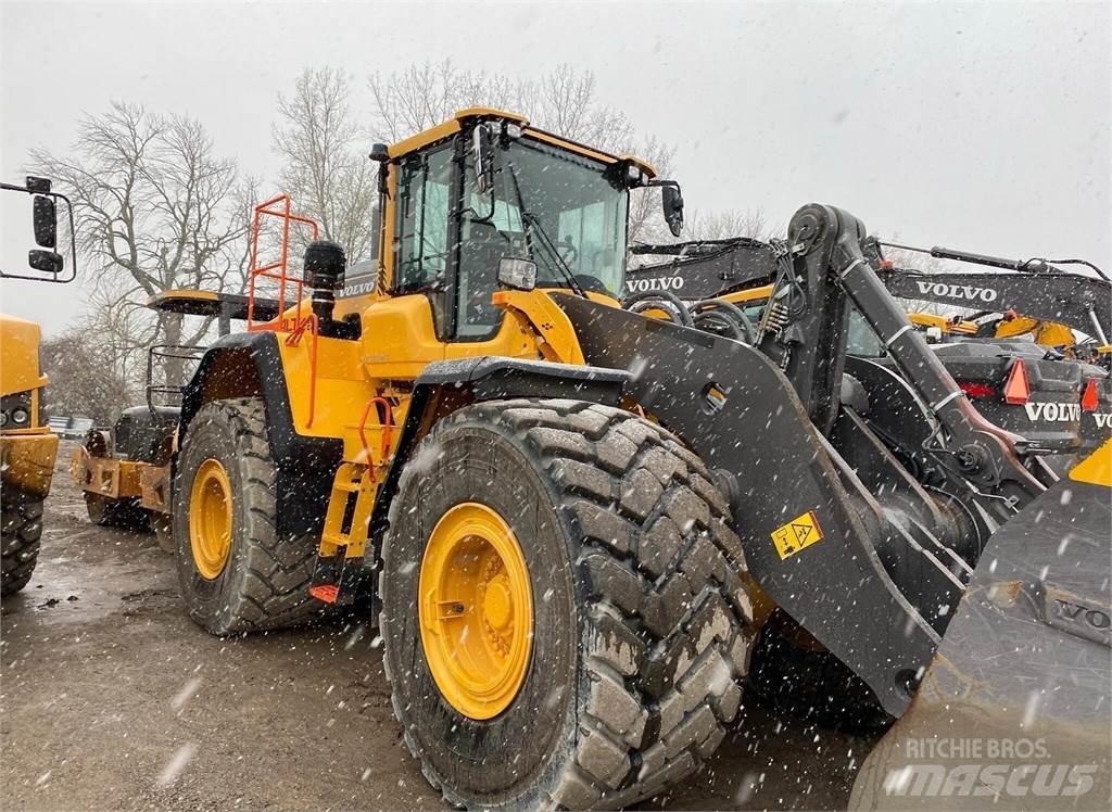 Volvo L220H Колесни товарачи