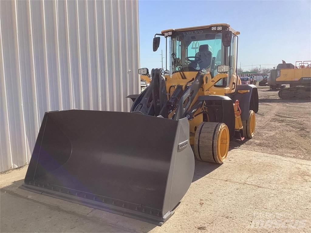 Volvo L60H Колесни товарачи
