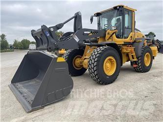 Volvo L90H Колесни товарачи