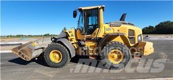 Volvo L90H Колесни товарачи