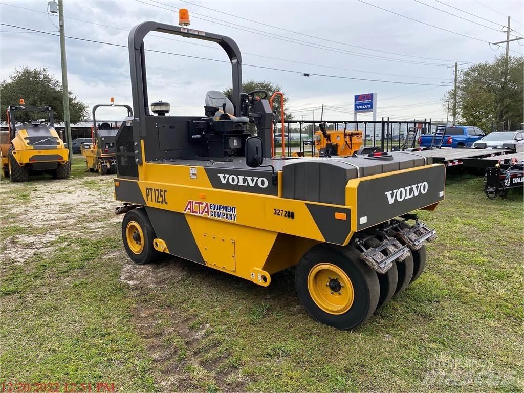 Volvo PT125C Пневматични гумени  ролки
