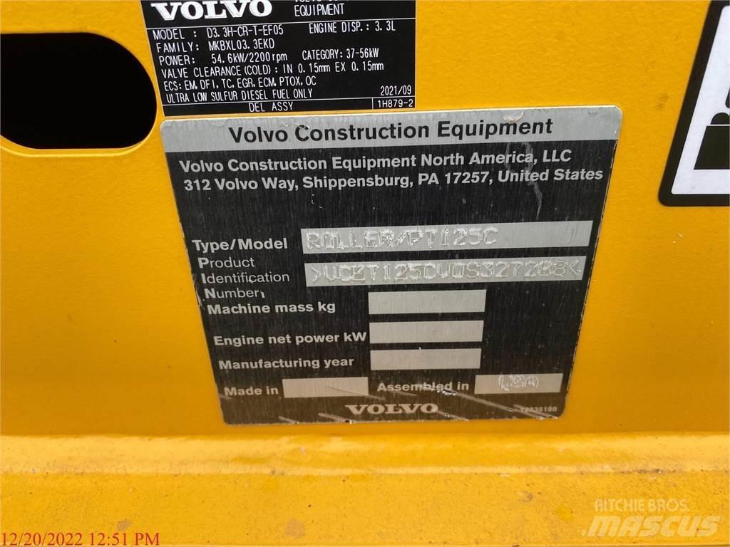 Volvo PT125C Пневматични гумени  ролки
