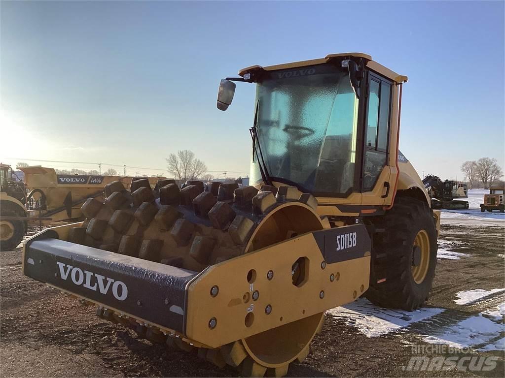 Volvo SD115B Машини за опаковане на отпадъци