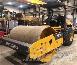 Volvo SD115B Двойни барабанни ролки
