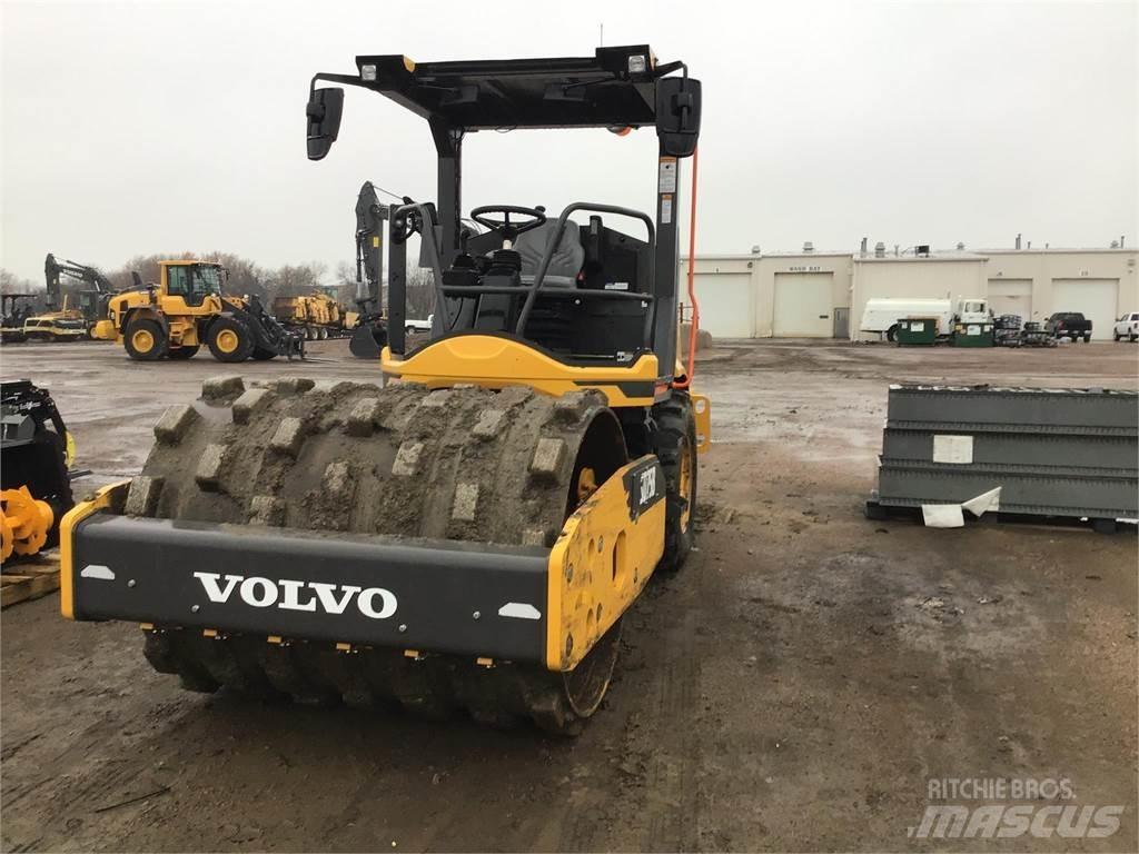 Volvo SD75 Машини за опаковане на отпадъци