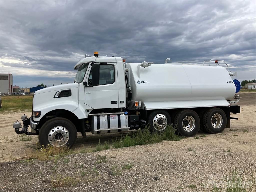 Volvo VHD84F300 Цистерна