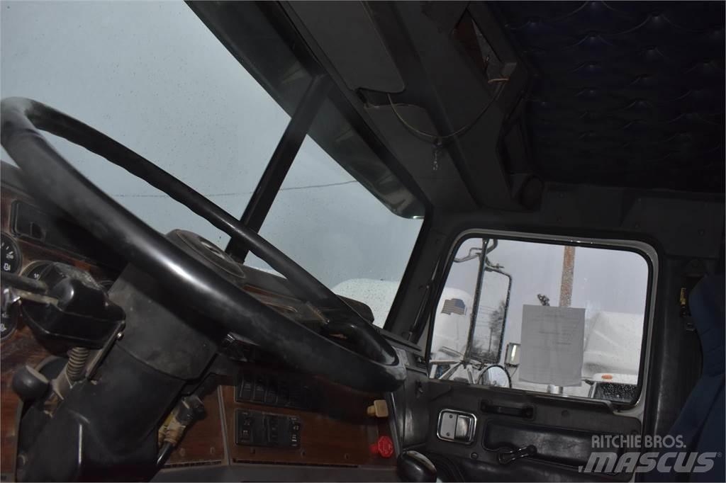 Western Star 4900FA Самосвал