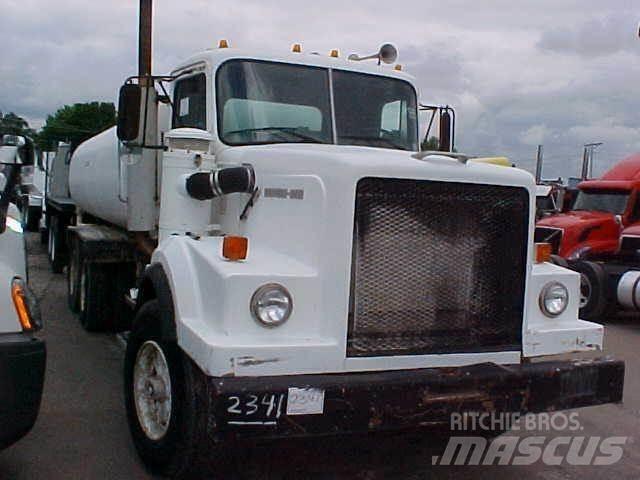 Western Star 6964F Цистерна