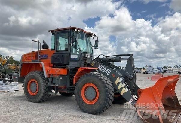XCMG XC949 Колесни товарачи