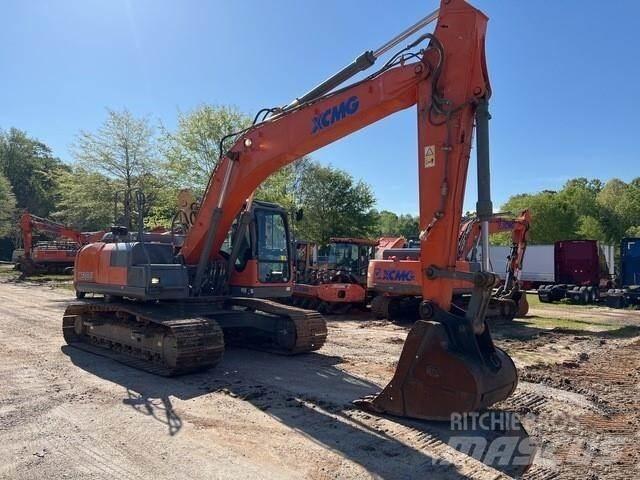 XCMG XE210CU Верижен екскаватор