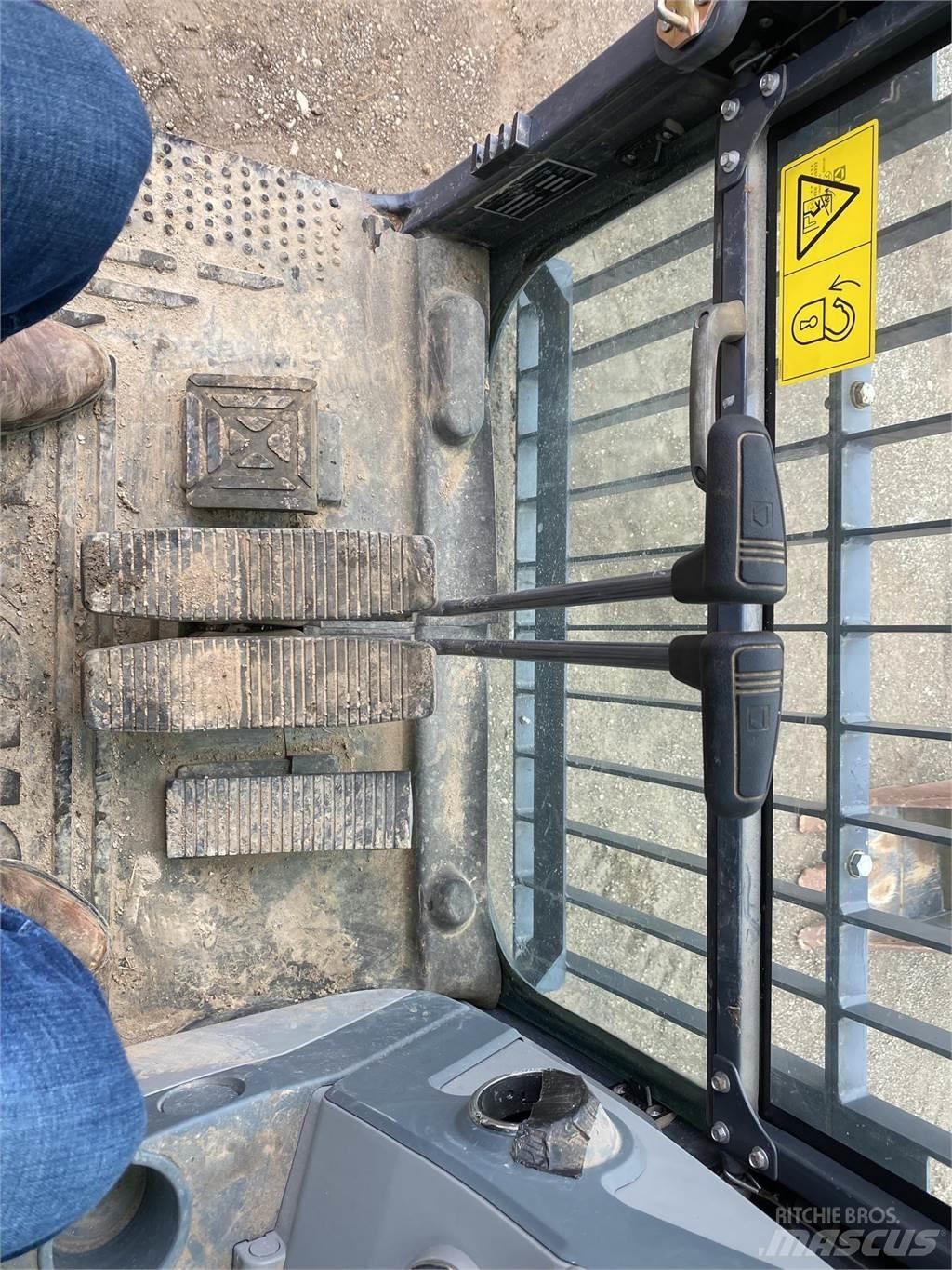 XCMG XE210U Верижен екскаватор