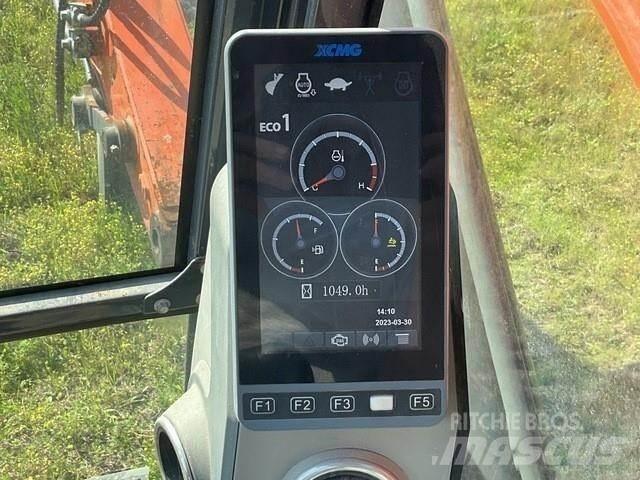 XCMG XE210U Верижен екскаватор