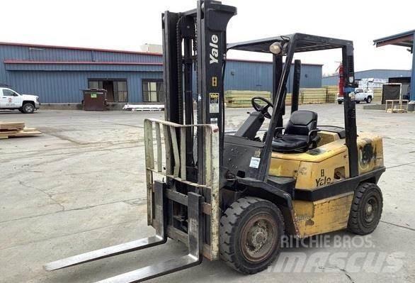 Yale GDP080LJ Вилични кари-повдигачи - други