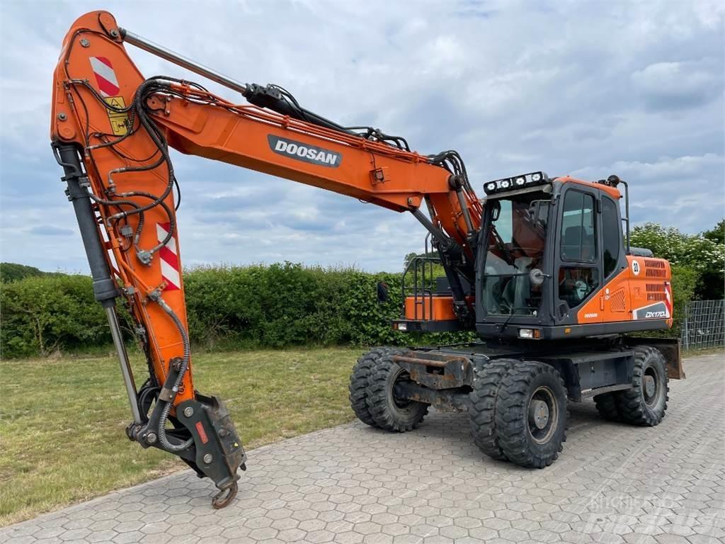 Doosan DX170W-5 Колесни екскаватори