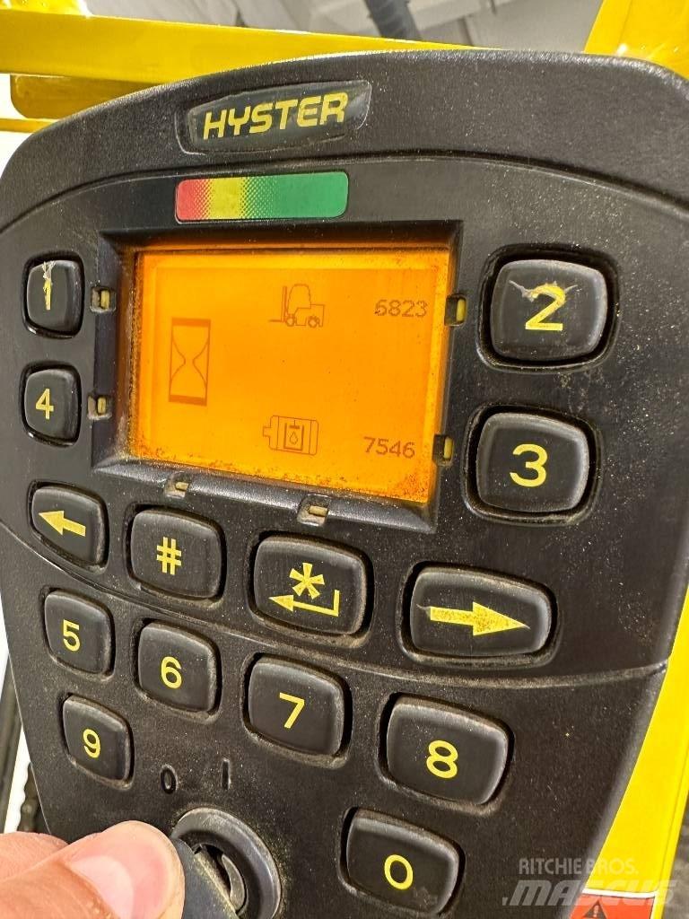 Hyster J1.8XNT LWB Електрически вилични кари-повдигачи
