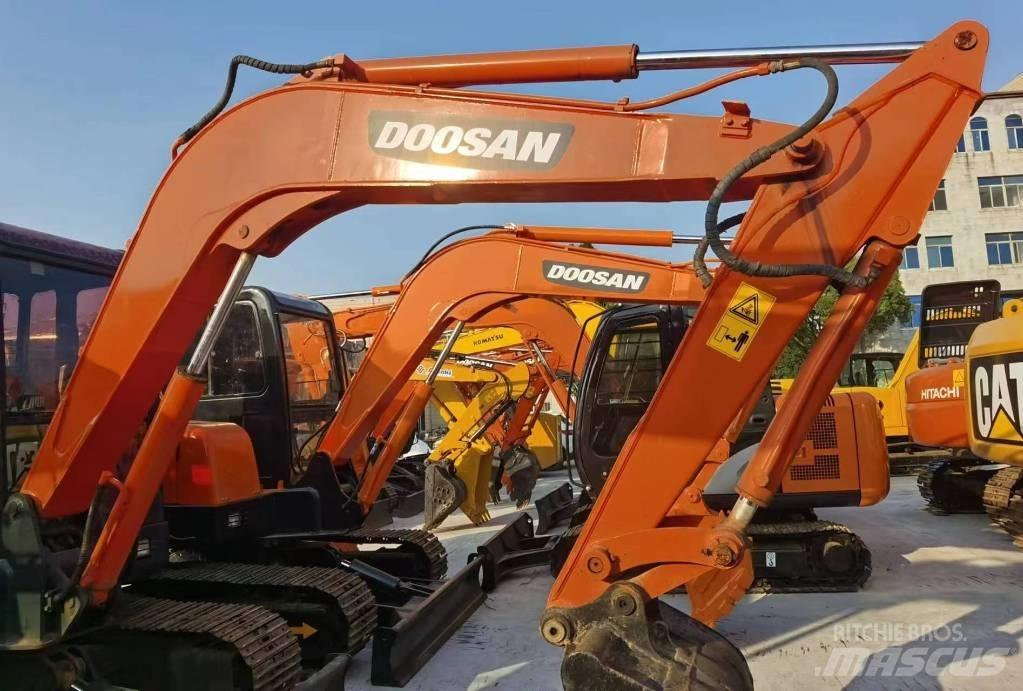 Doosan DH55 Верижен екскаватор