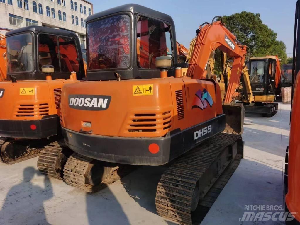 Doosan DH55 Верижен екскаватор