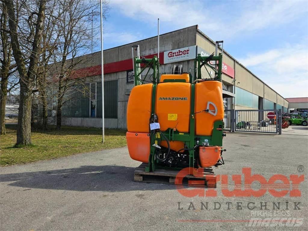 Amazone UF 1501 Прикачни пръскачки
