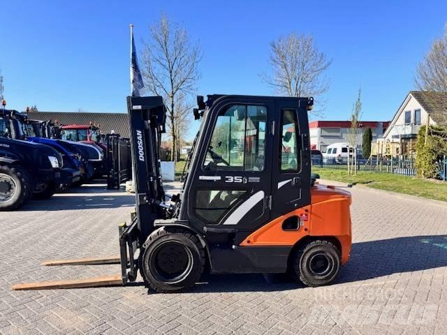 Doosan D35c Pro-7 Дизелови камиони