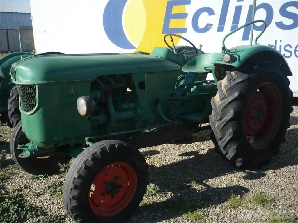 Deutz-Fahr D 40 Трактори