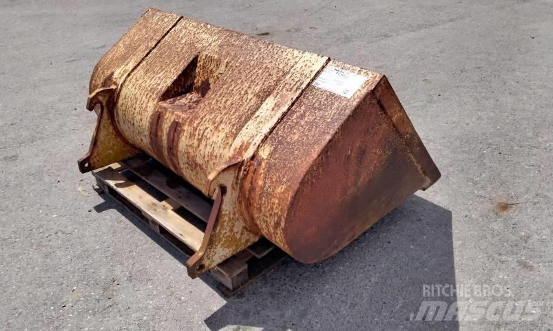 JCB 1M62 Друг прикачен инвентар и компоненти