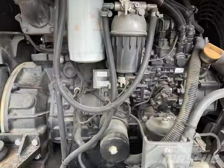 Doosan DX75 Верижен екскаватор