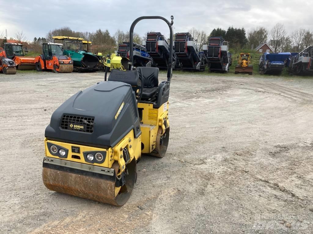 Bomag BW 90 AD-5 Двойни барабанни ролки
