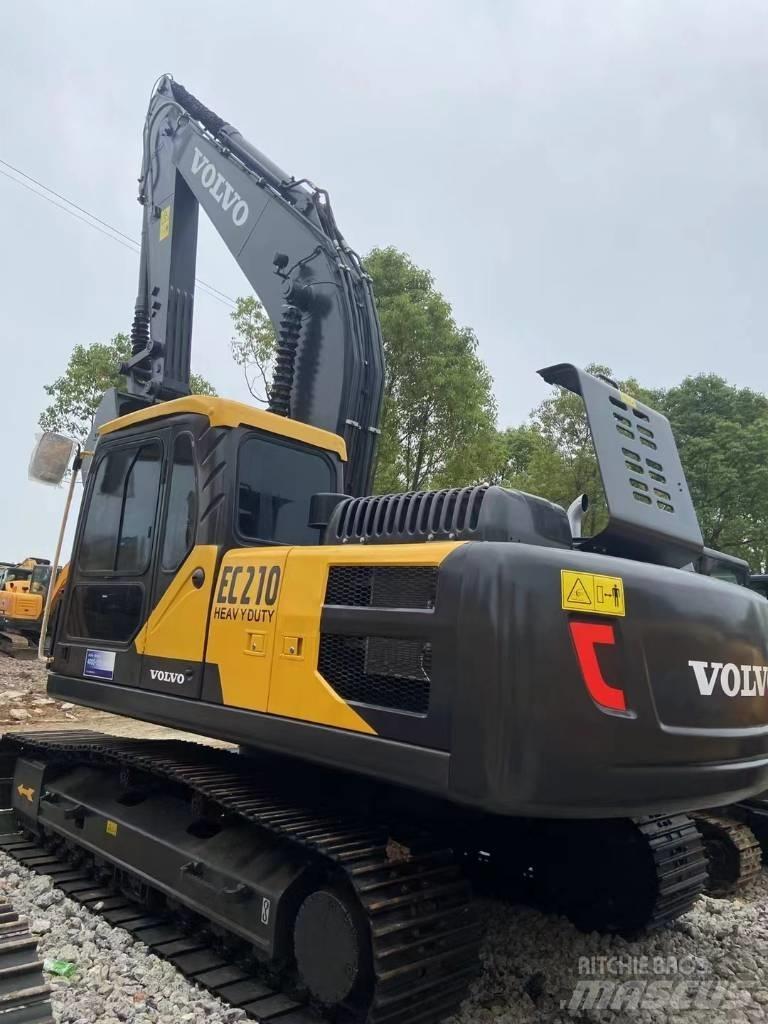 Volvo EC210 Верижен екскаватор