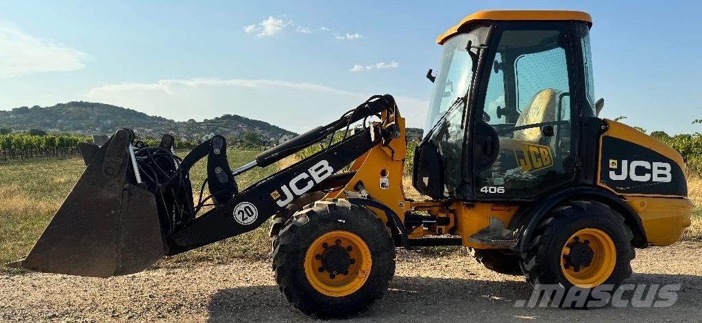 JCB 406 Колесни товарачи