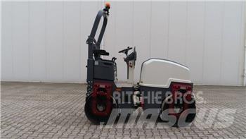 Dynapac CC1200 VI Двойни барабанни ролки
