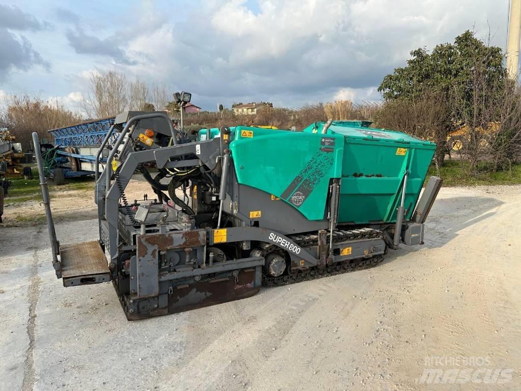 Vögele Super 800 Машини за асфалт