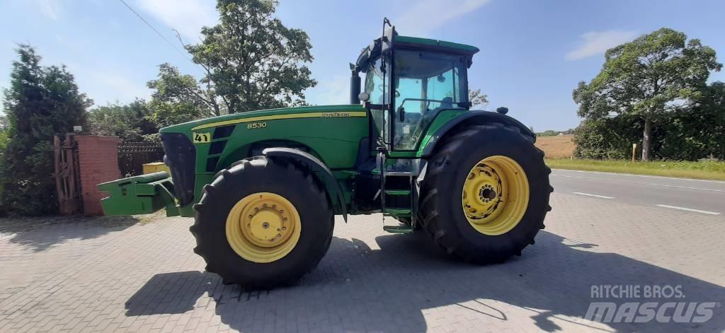 John Deere 8530 Трактори