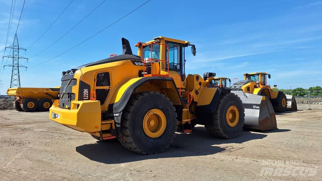 Volvo L 220 H Колесни товарачи