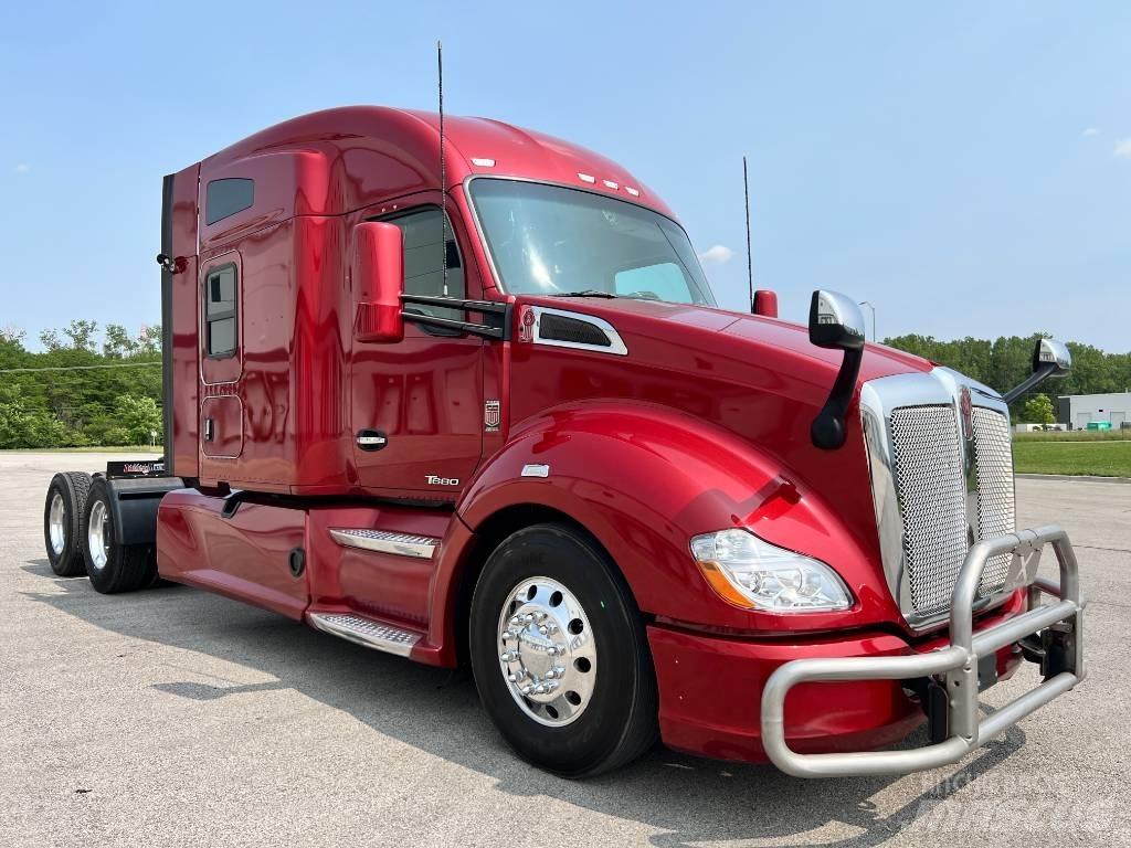 Kenworth T 680 Влекачи