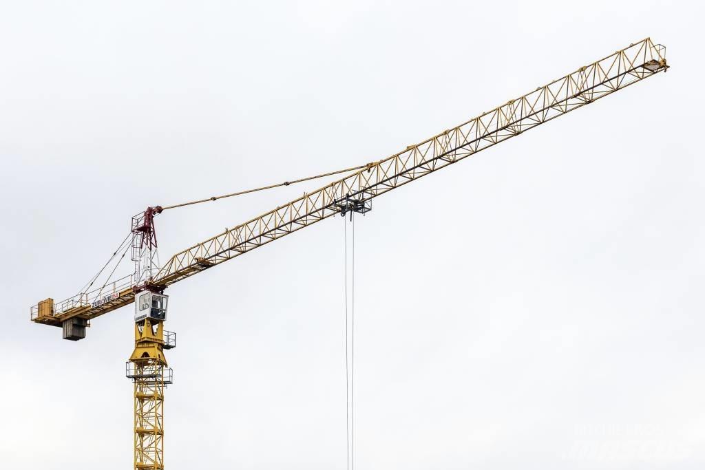 Liebherr 80HC Мачтови кранове