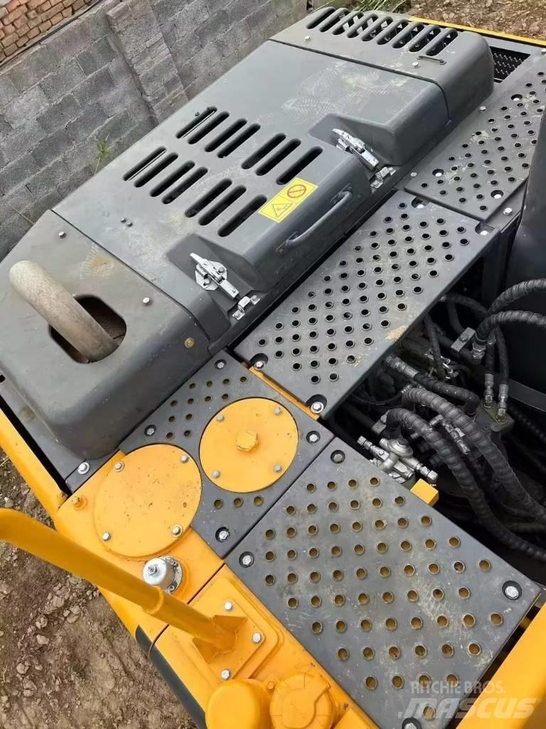 Volvo EC140 Верижен екскаватор