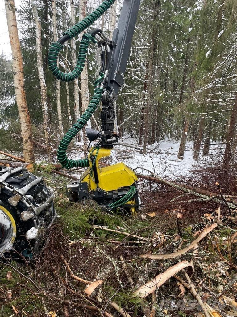 John Deere 1070 G Харвестери