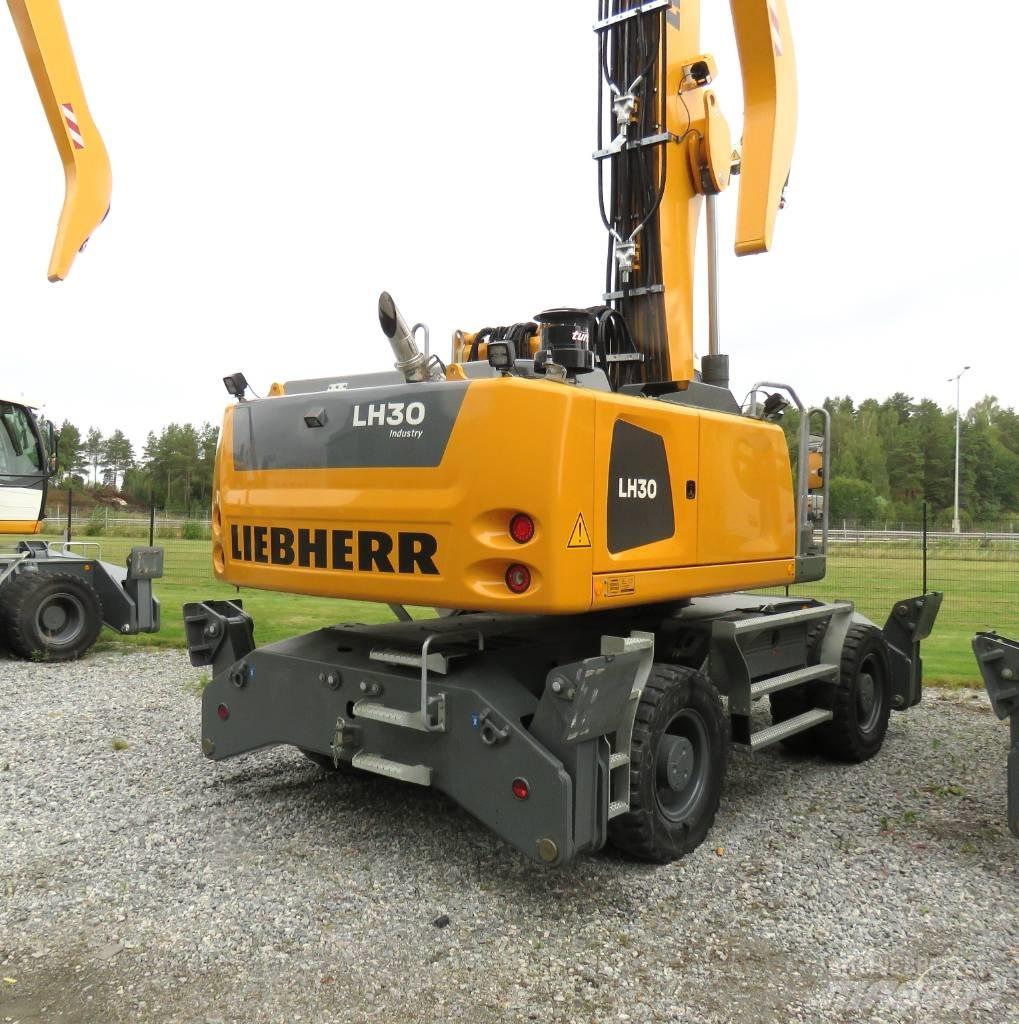 Liebherr LH 30 M Обработка на материали - други