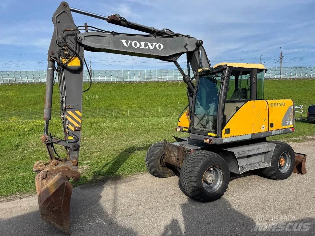 Volvo EW140 Колесни екскаватори