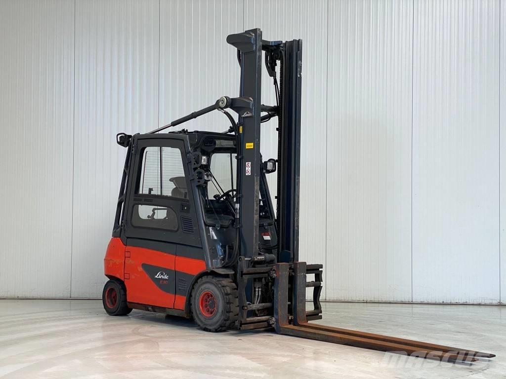 Linde E30-01 Електрически вилични кари-повдигачи