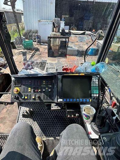 Liebherr LTM1225 Други кранове/вишки
