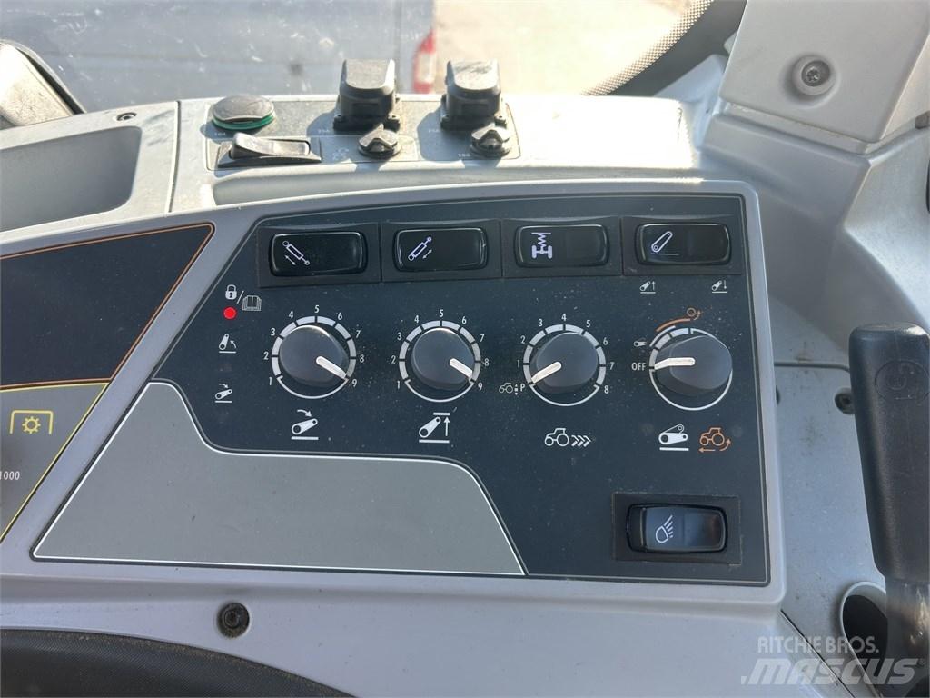 Valtra N 174 VERSU Трактори