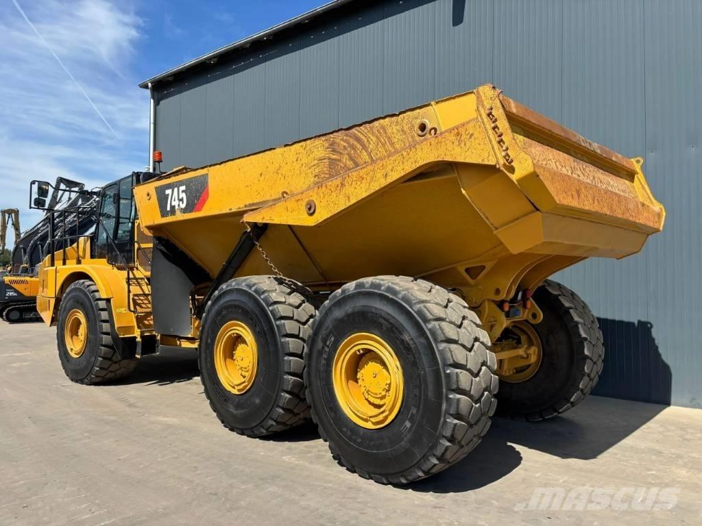 CAT 745 04A Дъмпери/моторни превозни средства