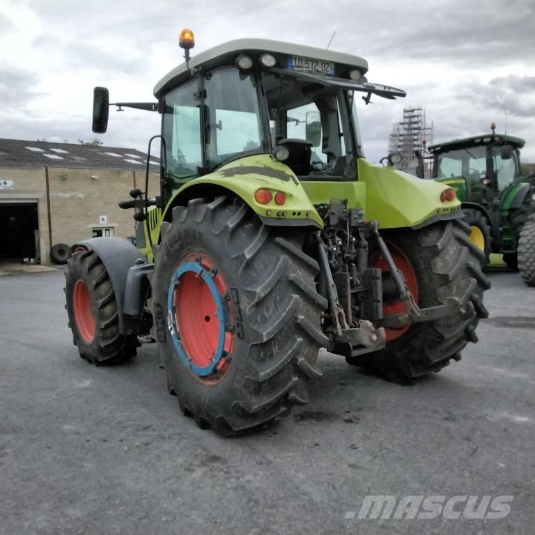 CLAAS 640 ARION Трактори