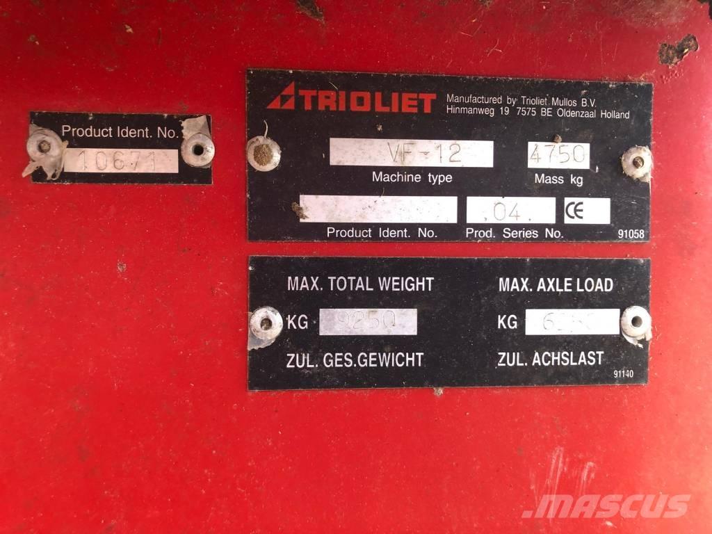 Trioliet VF-12 Хранилки за животни