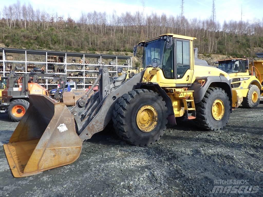 Volvo L 110 H Колесни товарачи