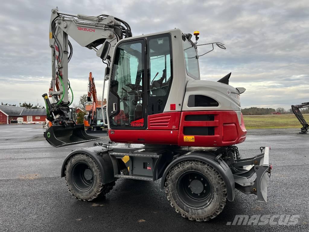 Takeuchi TB 395 W Колесни екскаватори