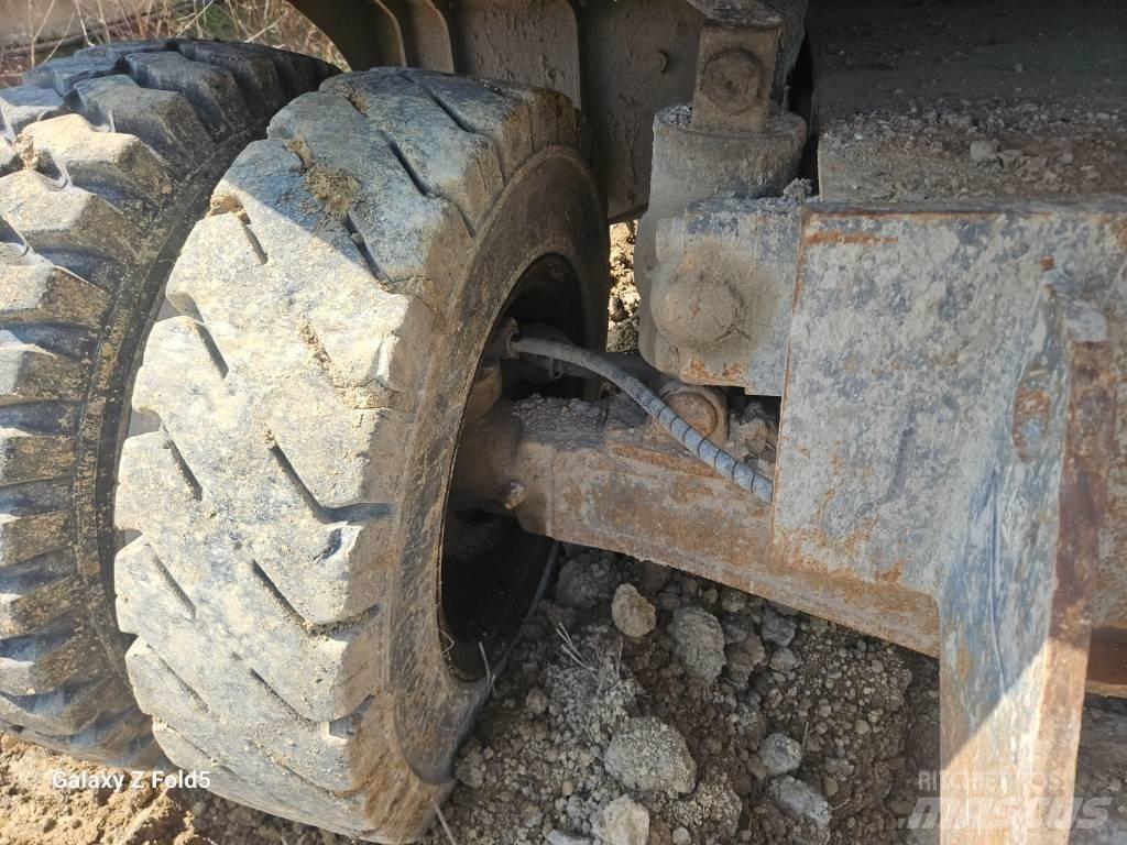 Volvo EW145BP Колесни екскаватори